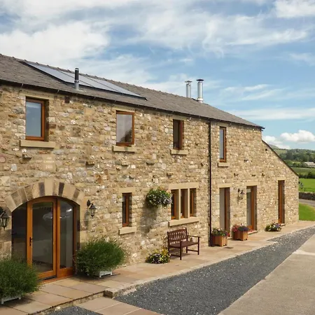 Coppa Hill Barn * Инглтон