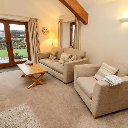 Coppa Hill Barn *